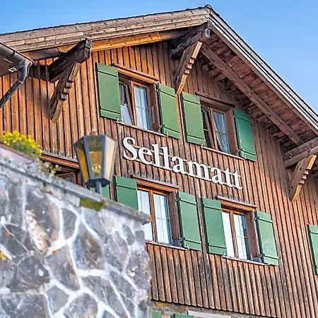 Sellamatt *